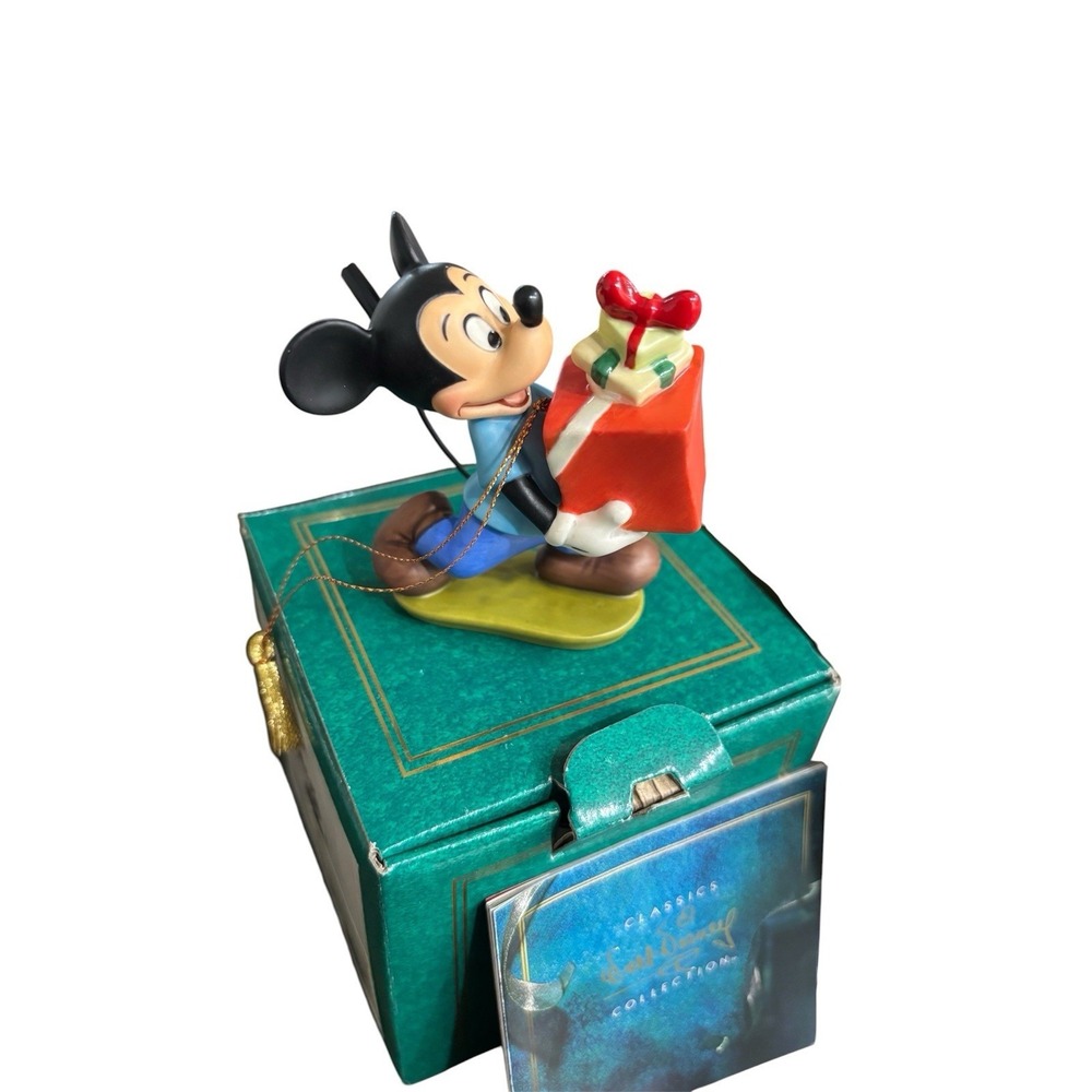 VTG. 1995 MICKEY MOUSE PLUTO'S CHRISTMAS TREE ORNAMENT WALT DISNEY WDCC COA BOX - Picture 2 of 2
